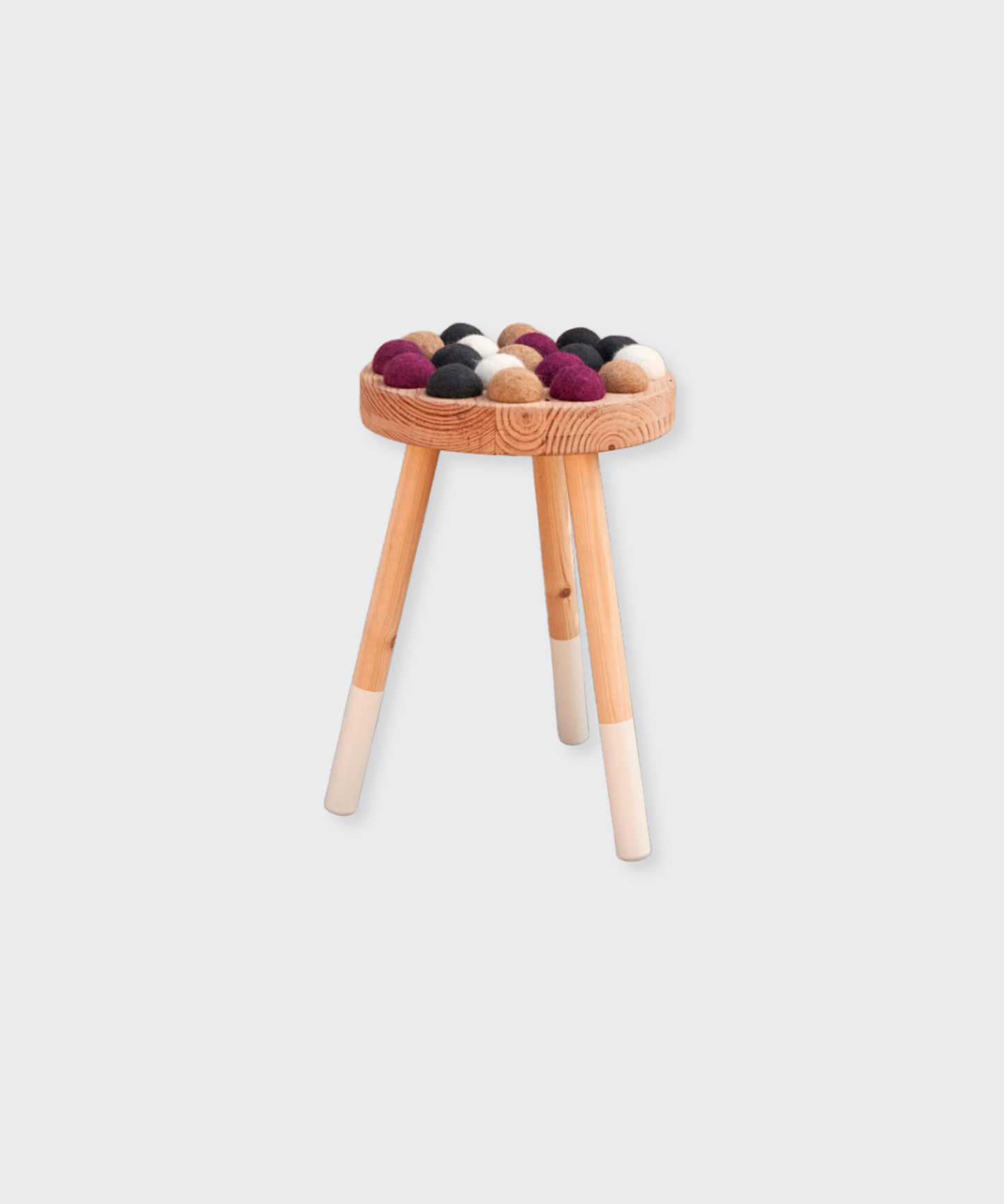 Krukje met vilten bolletjes