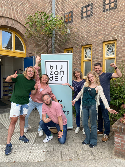 Team Bijzonder ondersteunt kunstenaars bij hun eerste solo-expositie